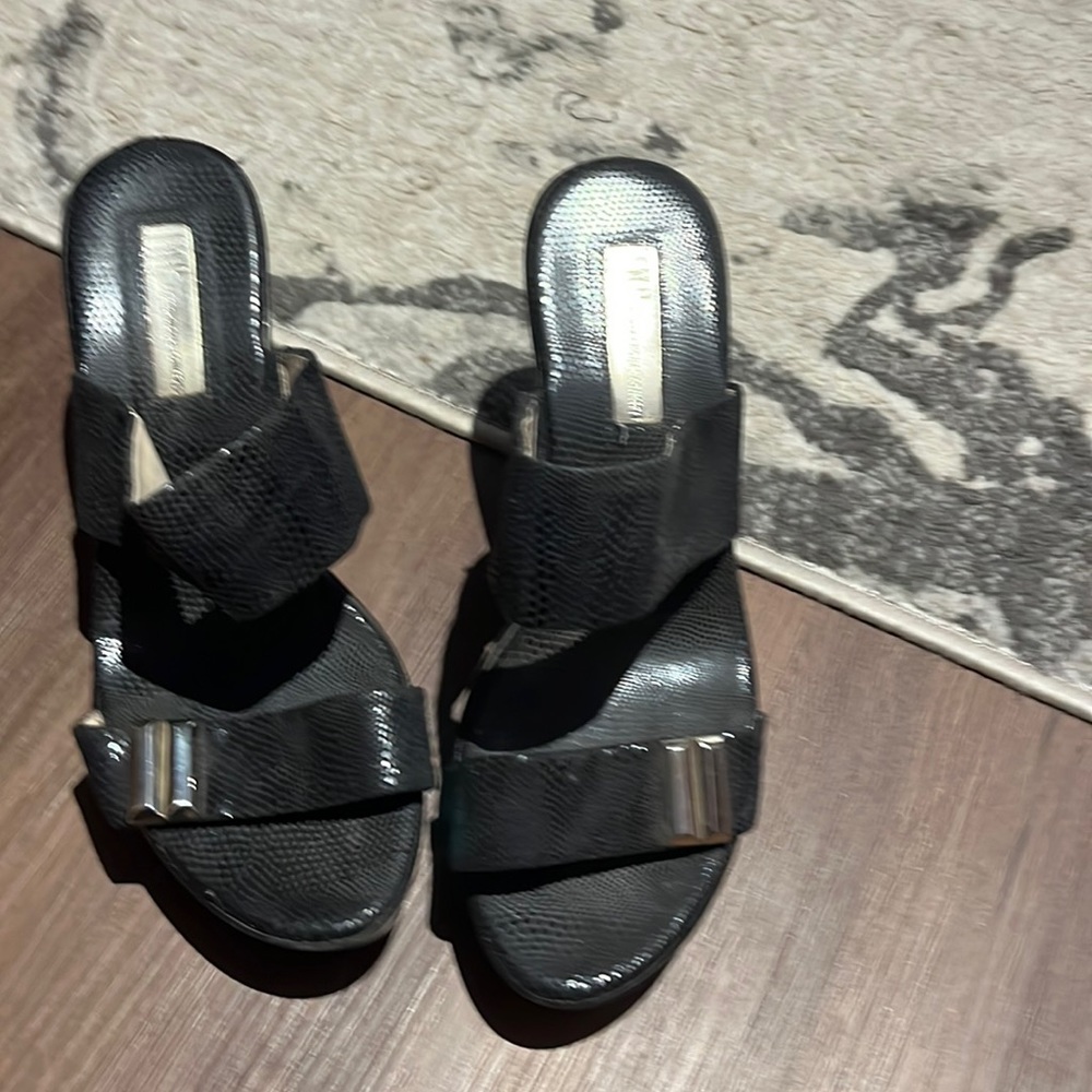 INC Black sandals